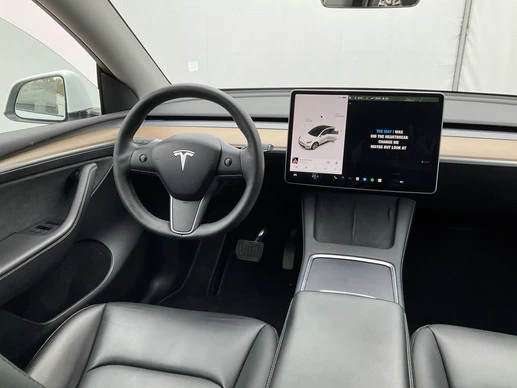 Tesla Model Y - Afbeelding 3 van 30