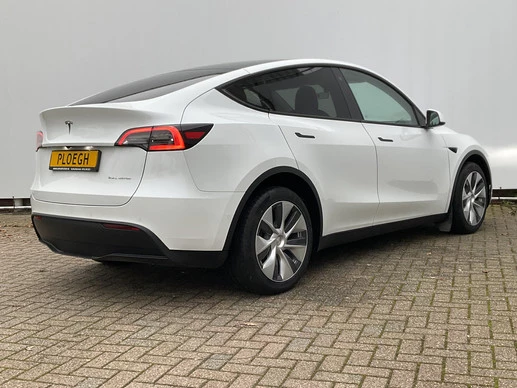 Tesla Model Y - Afbeelding 19 van 30