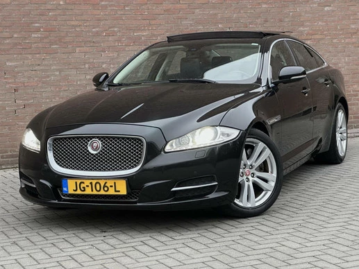 Jaguar XJ