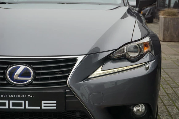 Lexus IS - Afbeelding 21 van 30