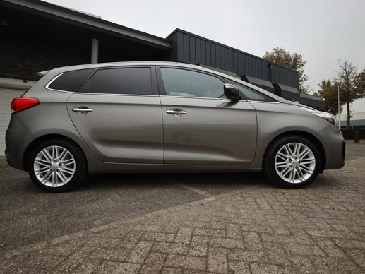 Kia Carens - Afbeelding 16 van 19