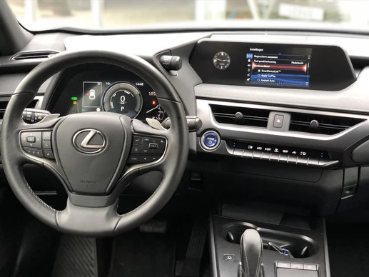 Lexus UX - Afbeelding 15 van 30