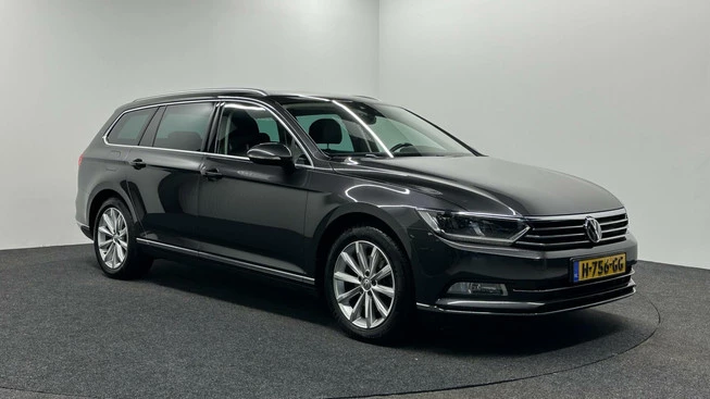 Volkswagen Passat - Afbeelding 3 van 30