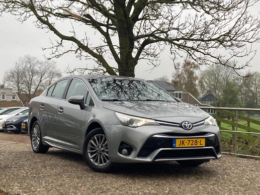 Toyota Avensis - Afbeelding 1 van 25