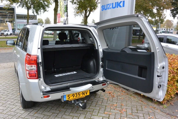 Suzuki Grand Vitara - Afbeelding 17 van 27