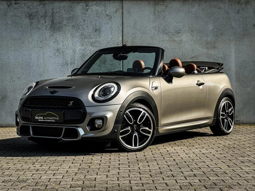 MINI Cooper S Cabrio - Afbeelding 1 van 30