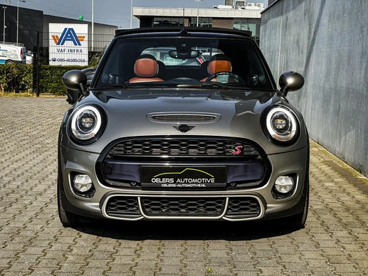 MINI Cooper S Cabrio - Afbeelding 17 van 30