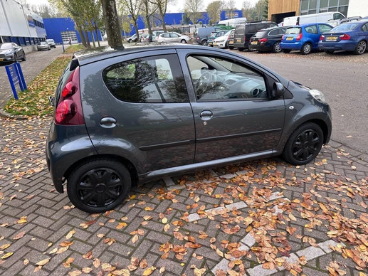 Peugeot 107 - Afbeelding 8 van 21