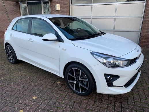 Kia Rio - Afbeelding 3 van 28