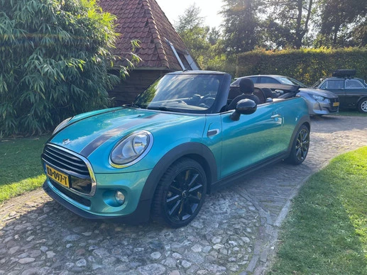 MINI Cooper Cabrio