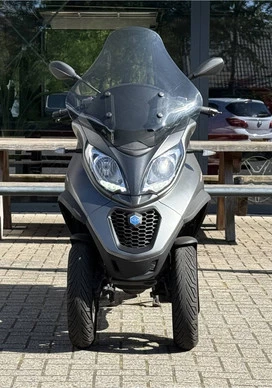 Piaggio MP3 - Afbeelding 8 van 30
