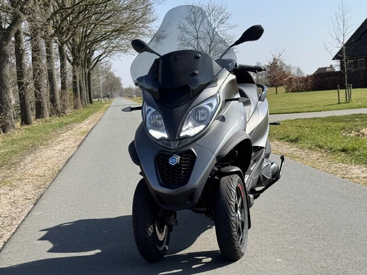 Piaggio MP3 - Afbeelding 15 van 30