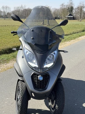 Piaggio MP3 - Afbeelding 20 van 30