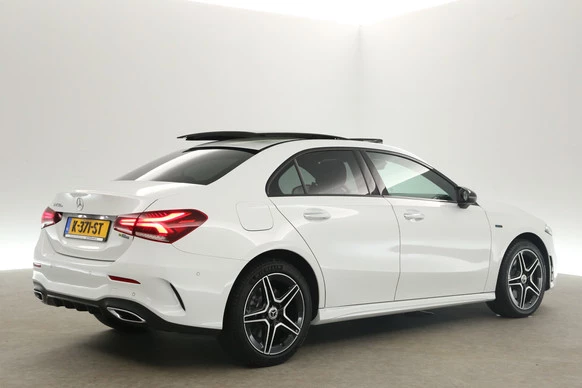 Mercedes-Benz A-Klasse - Afbeelding 2 van 30