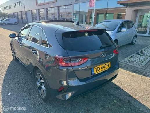 Kia Ceed - Afbeelding 3 van 30