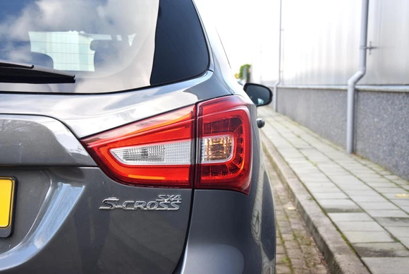 Suzuki S-Cross - Afbeelding 6 van 28