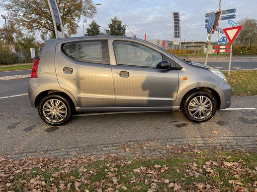 Suzuki Alto - Afbeelding 10 van 11