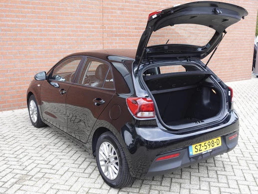 Kia Rio - Afbeelding 9 van 30