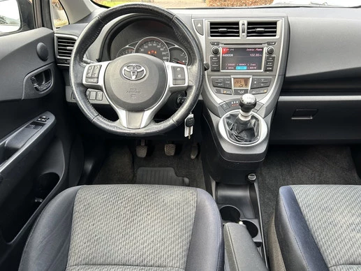 Toyota Verso-S - Afbeelding 2 van 30