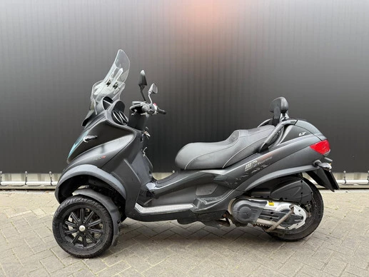 Piaggio MP3