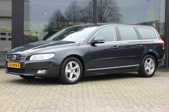 Volvo V70 - Afbeelding 1 van 26