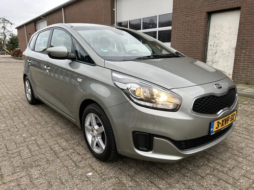 Kia Carens - Afbeelding 4 van 30