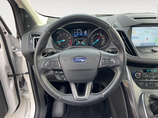 Ford Kuga - Afbeelding 16 van 30