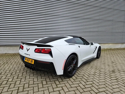 Chevrolet Corvette - Afbeelding 17 van 30