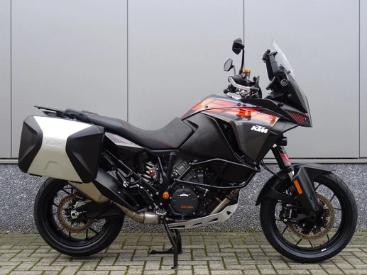 KTM 1290 - Afbeelding 1 van 18