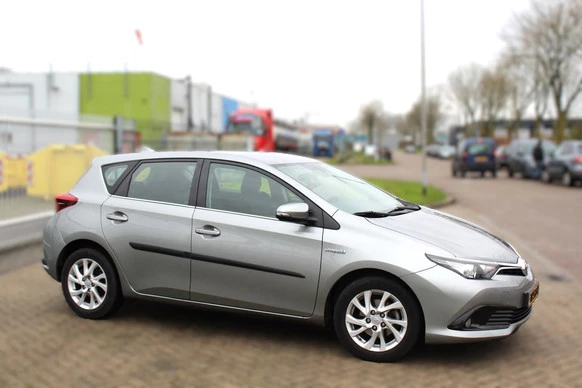 Toyota Auris - Afbeelding 14 van 26