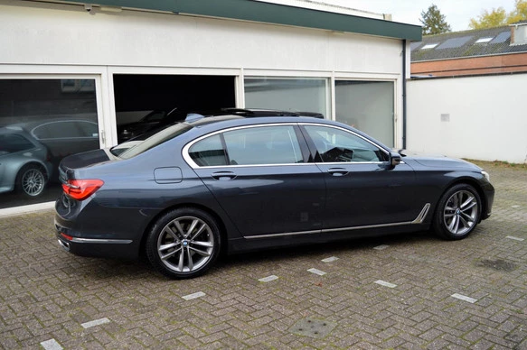 BMW 7 Serie - Afbeelding 23 van 30