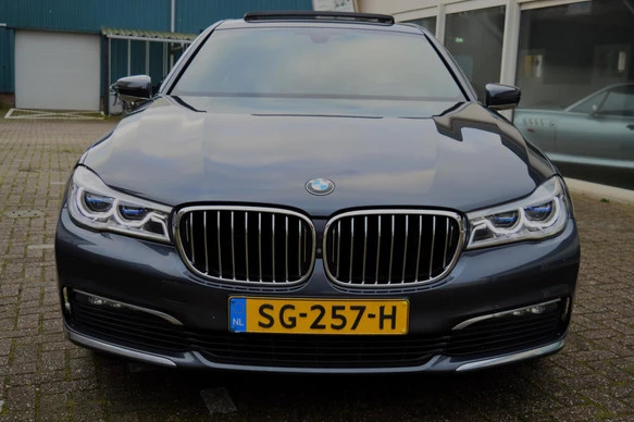 BMW 7 Serie - Afbeelding 29 van 30