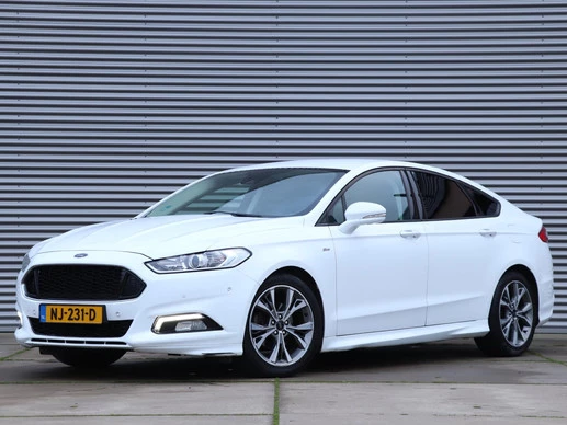 Ford Mondeo - Afbeelding 1 van 25