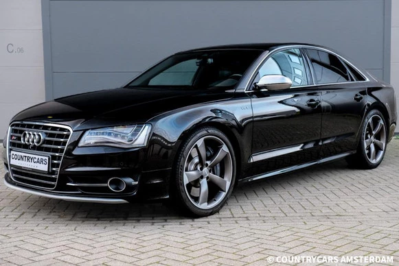 Audi S8 - Afbeelding 1 van 30