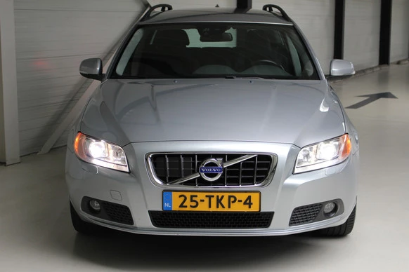 Volvo V70 - Afbeelding 8 van 27