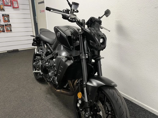 Yamaha MT 09 - Afbeelding 10 van 21