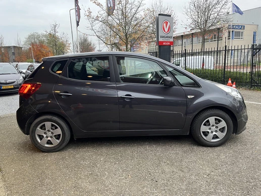 Kia Venga - Afbeelding 7 van 28