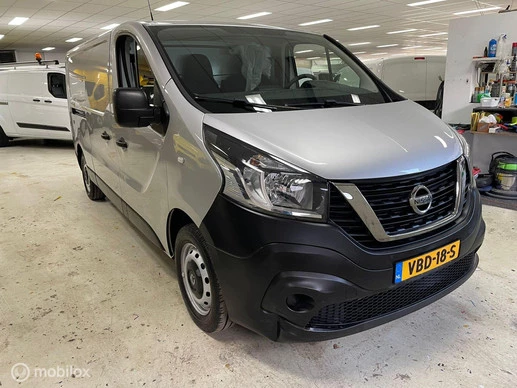 Nissan NV300 - Afbeelding 1 van 17