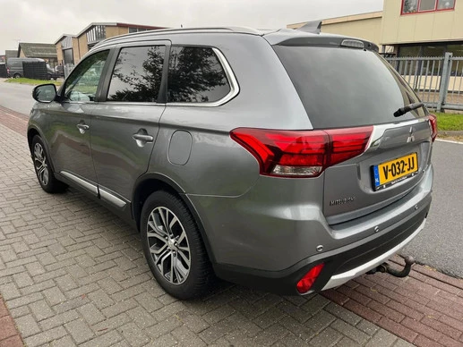 Mitsubishi Outlander - Afbeelding 7 van 28