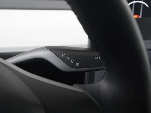 Tesla Model 3 - Afbeelding 11 van 30