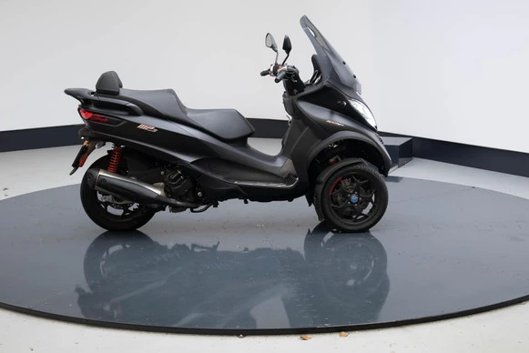 Piaggio MP3 - Afbeelding 11 van 18