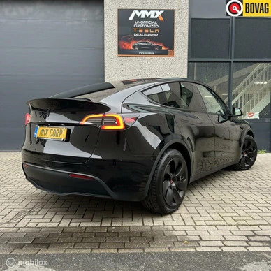 Tesla Model Y - Afbeelding 1 van 20