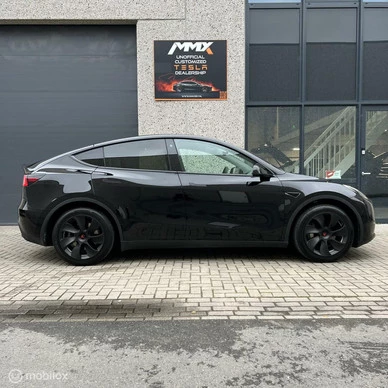 Tesla Model Y - Afbeelding 2 van 20