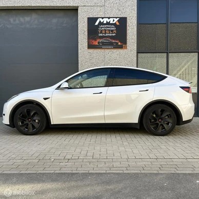 Tesla Model Y - Afbeelding 6 van 23