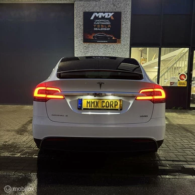 Tesla Model X - Afbeelding 11 van 25