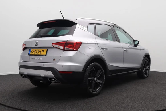 SEAT Arona - Afbeelding 2 van 27