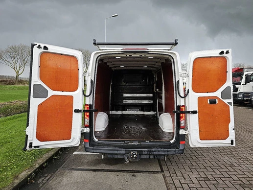 Volkswagen Crafter - Afbeelding 12 van 17