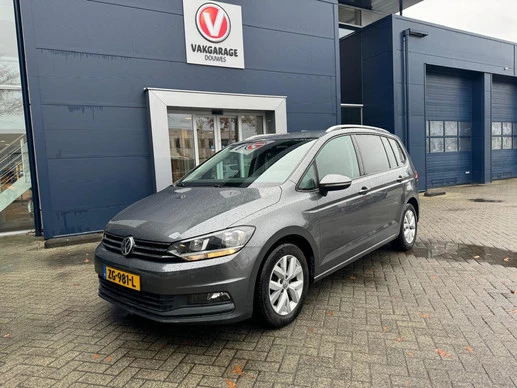 Volkswagen Touran - Afbeelding 1 van 12