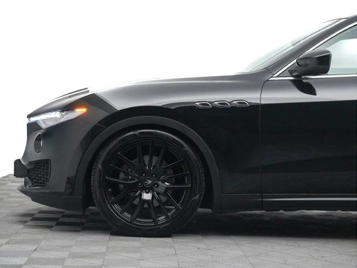 Maserati Levante - Afbeelding 10 van 30