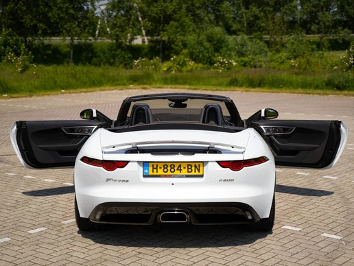 Jaguar F-Type - Afbeelding 27 van 30